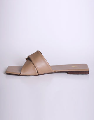 Square Toe Flat Beige