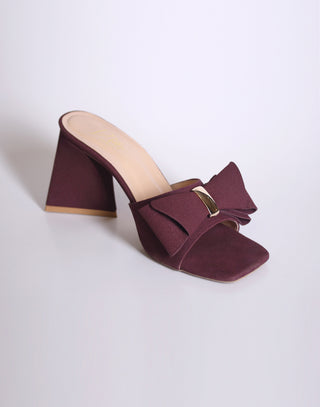 Trio mule wine  - Heel